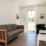 Charming 4-person Getaway * Blåvand
