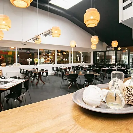 Charming 4-person Getaway Ferienhaus