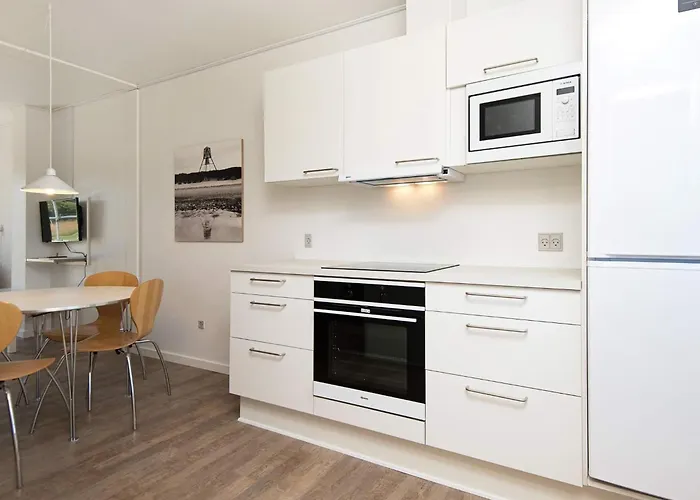 Semesterbostad Charming 4-person Getaway *