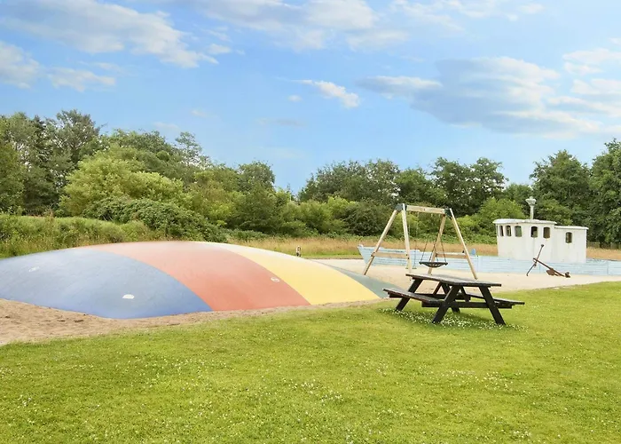 Charming 4-person Getaway *